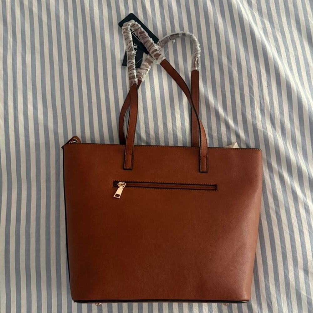 Brown leather tote bag with - Picture 2 of 3